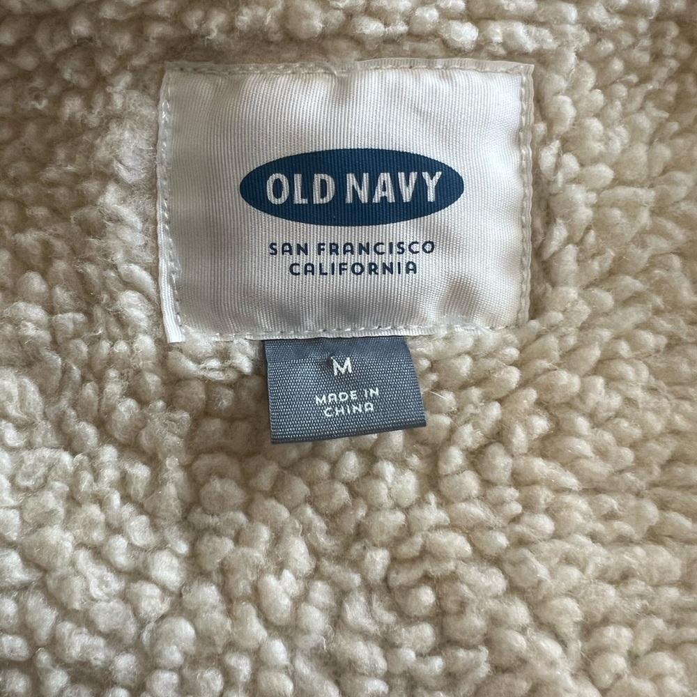 Old Navy Sherpa-Lined Denim Vest. - Picture 9 of 9